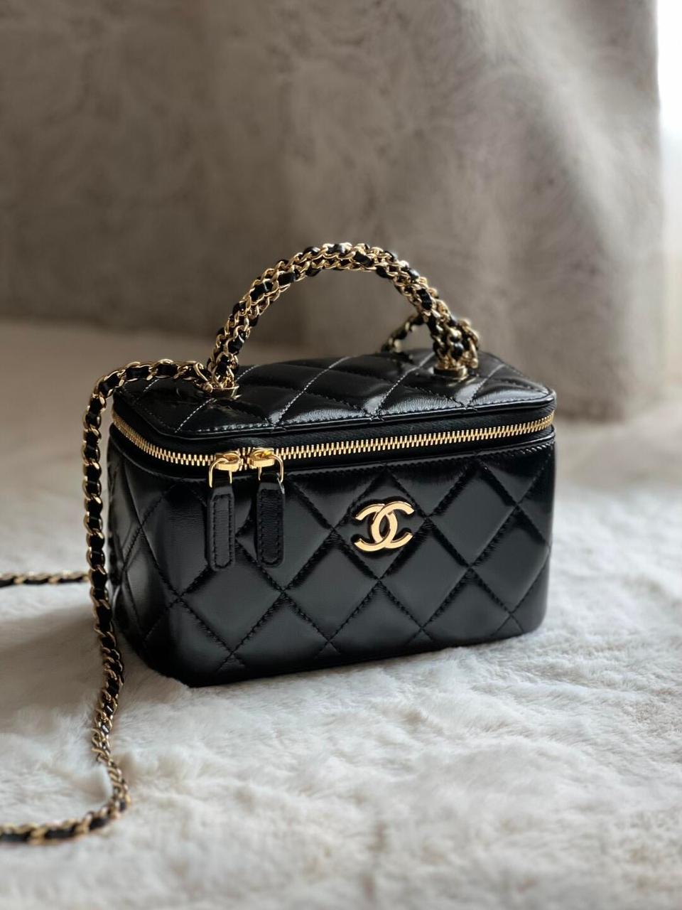 Ladies Chanel bags Lilly Onlines