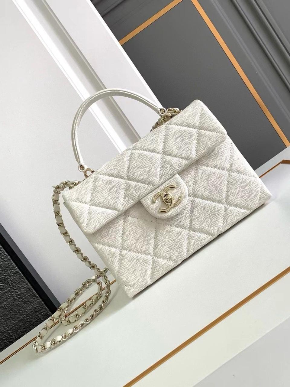 Ladies Chanel bags Lilly Onlines