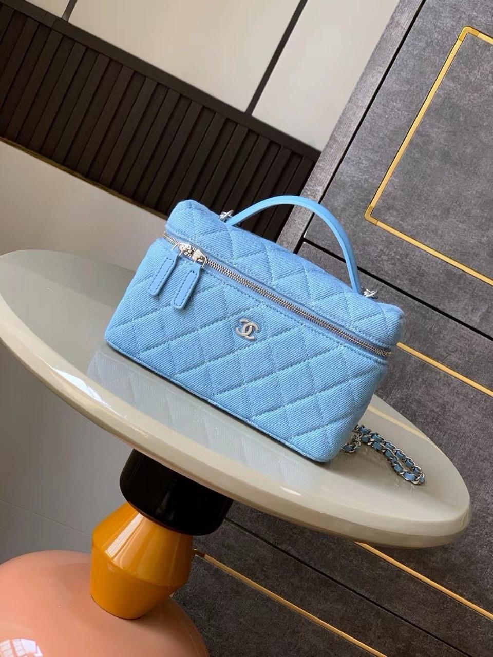 Ladies Chanel bags Lilly Onlines