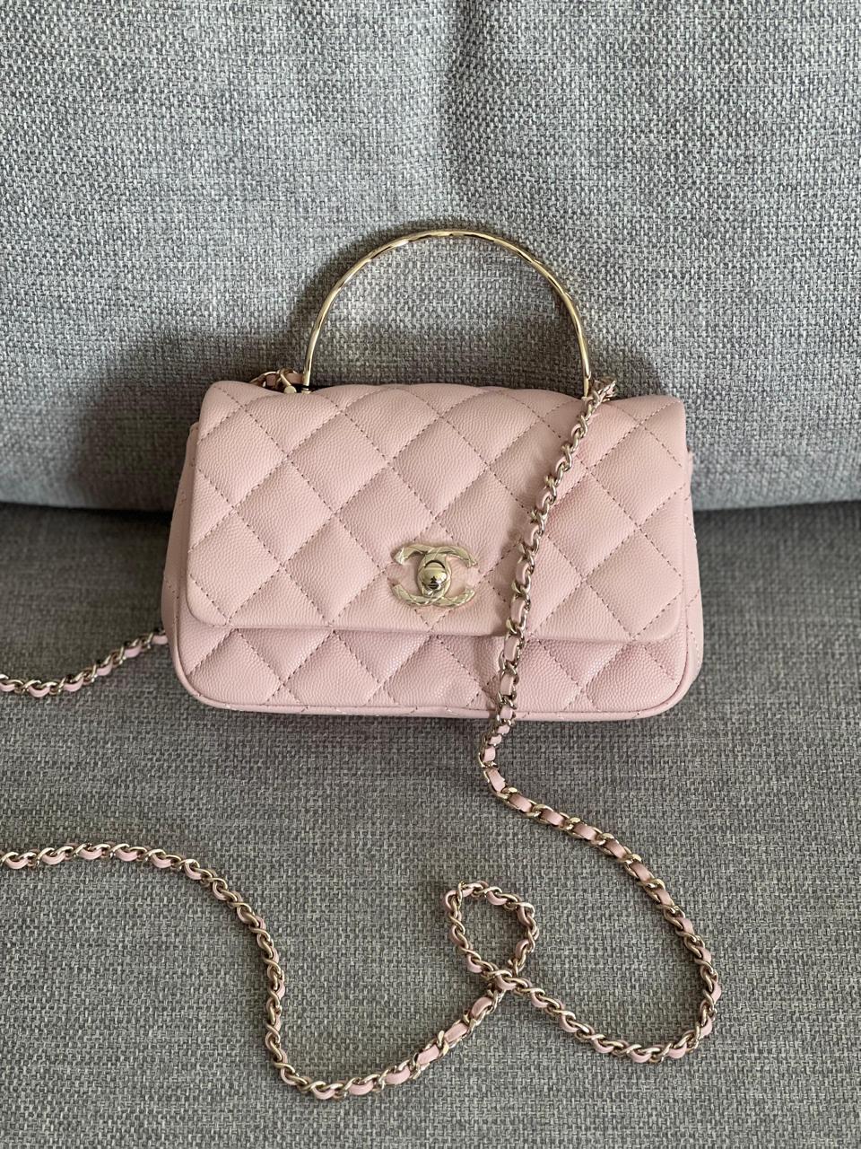 Ladies Chanel bags Lilly Onlines
