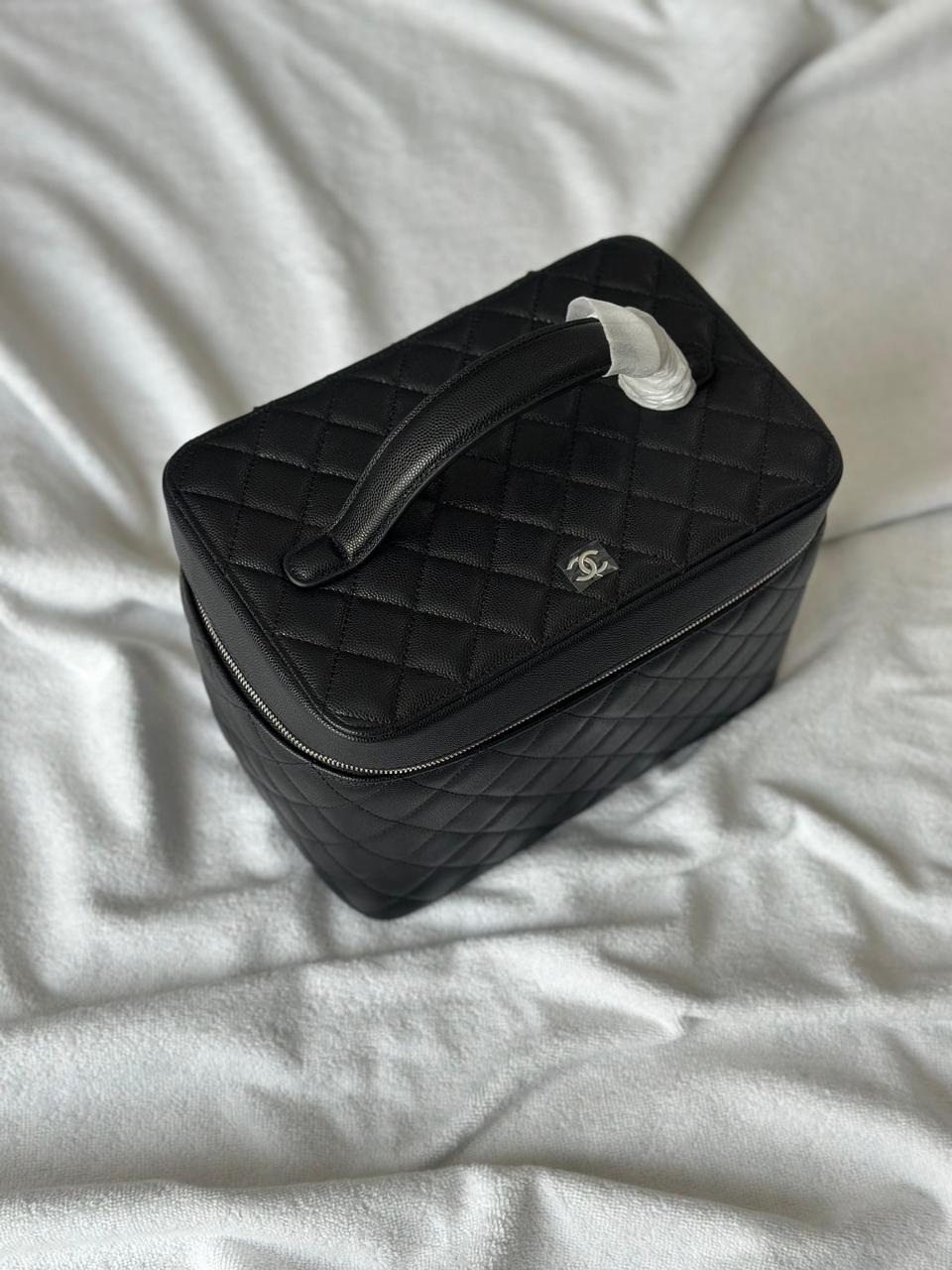 Ladies Chanel bags Lilly Onlines