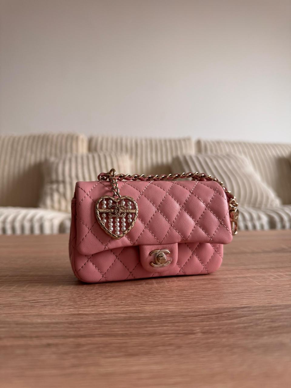 Ladies Chanel bags Lilly Onlines