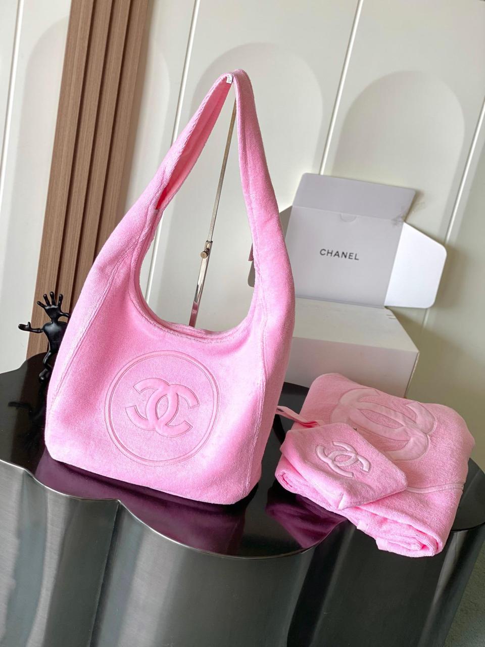 Ladies Chanel bags Lilly Onlines