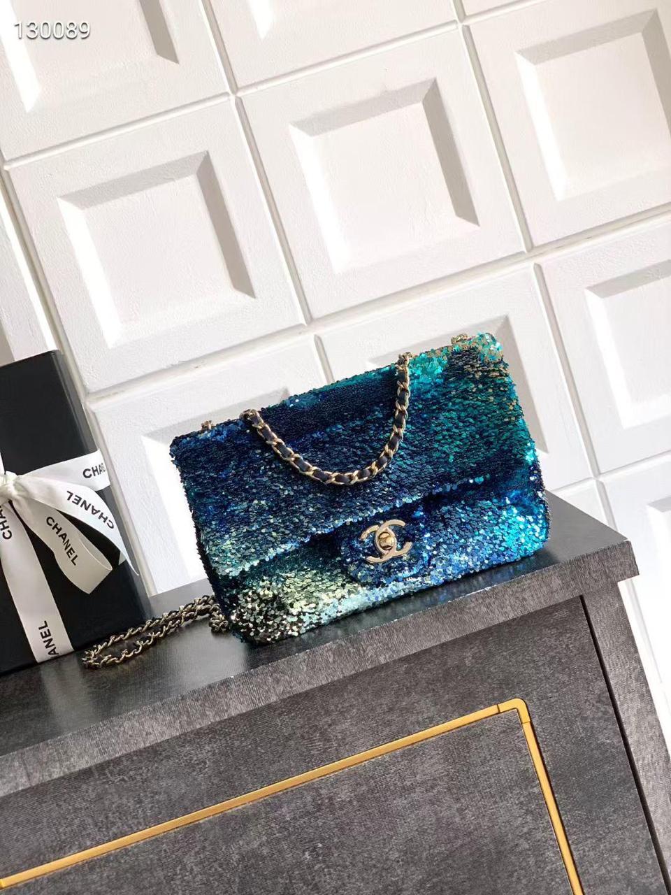 Ladies Chanel bags Lilly Onlines