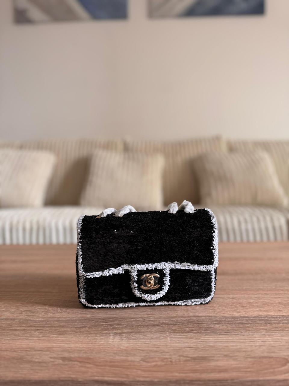 Ladies Chanel bags Lilly Onlines