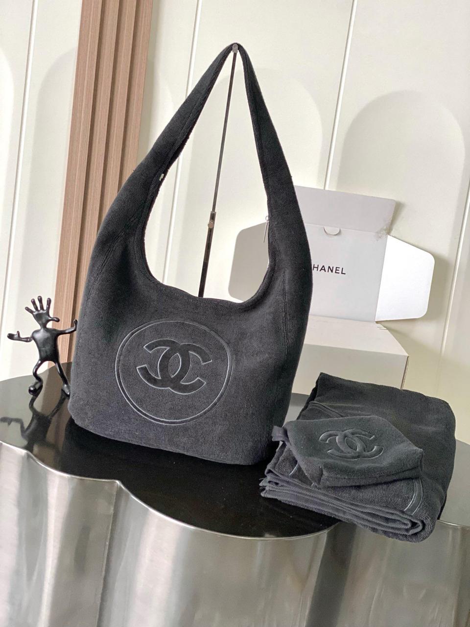 Ladies Chanel bags Lilly Onlines