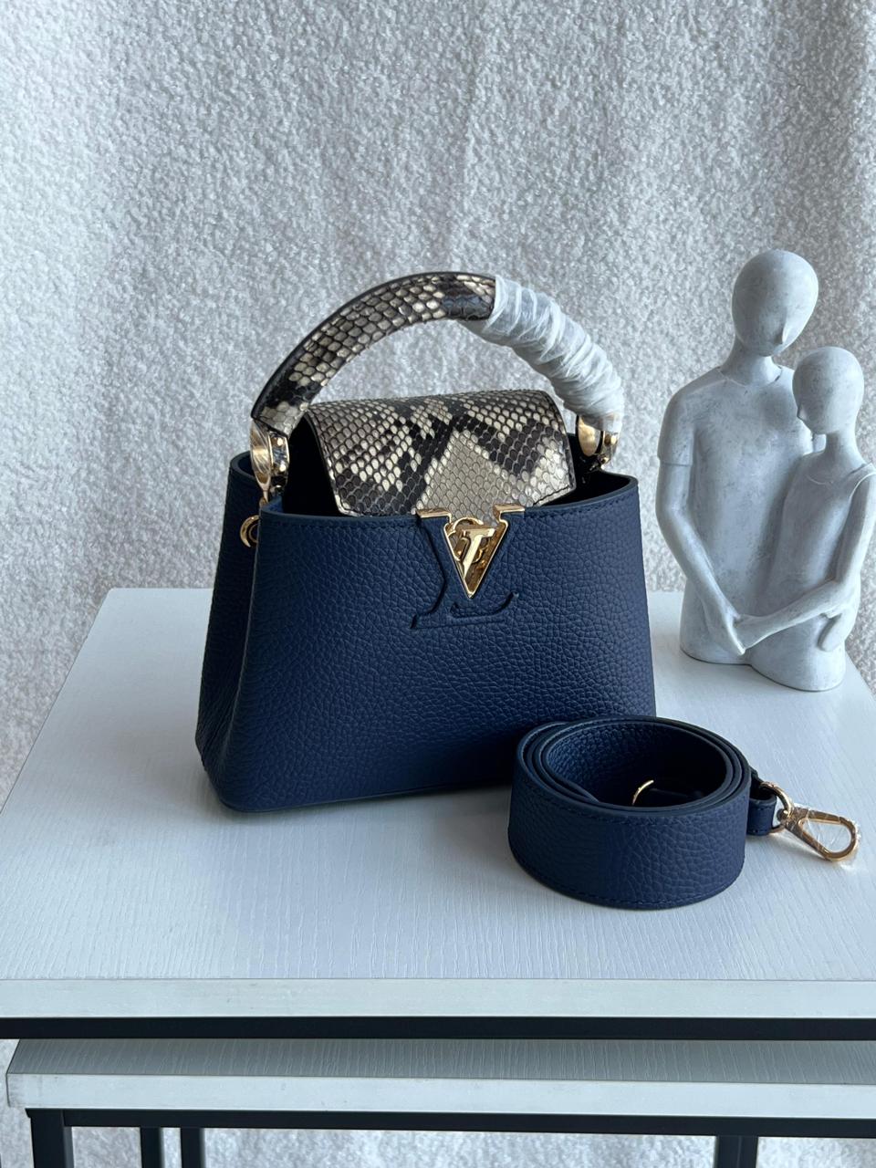Ladies Lv bags Lilly Onlines