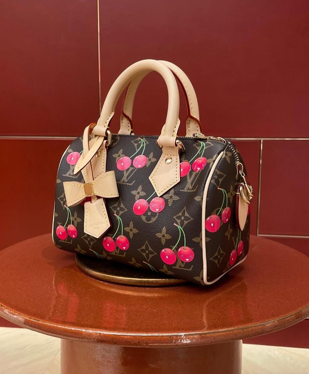 Ladies Lv bags Lilly Onlines