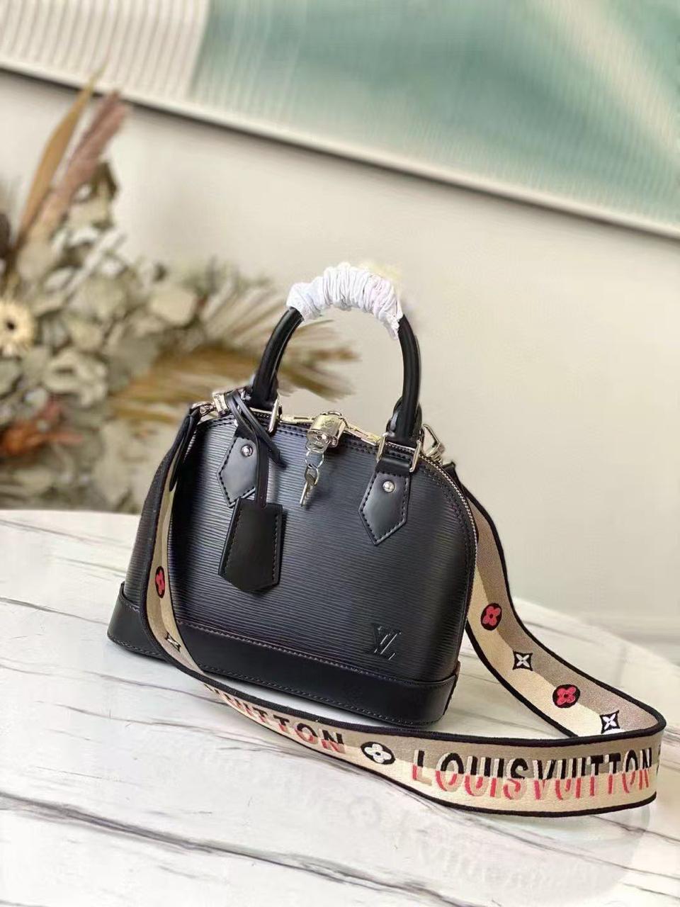 Ladies Lv bags Lilly Onlines