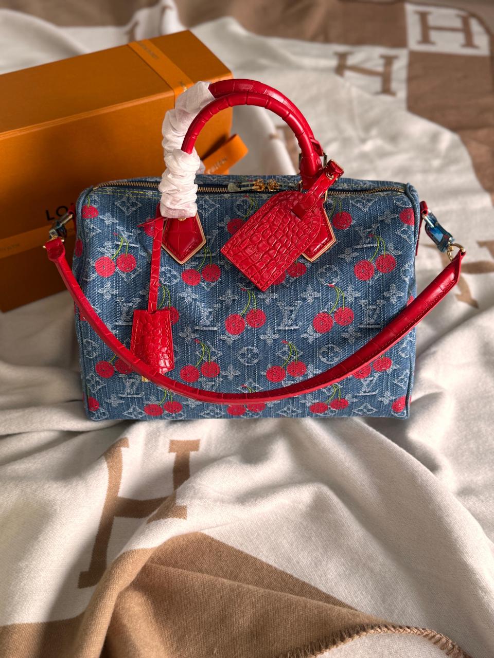 Ladies Lv bags Lilly Onlines