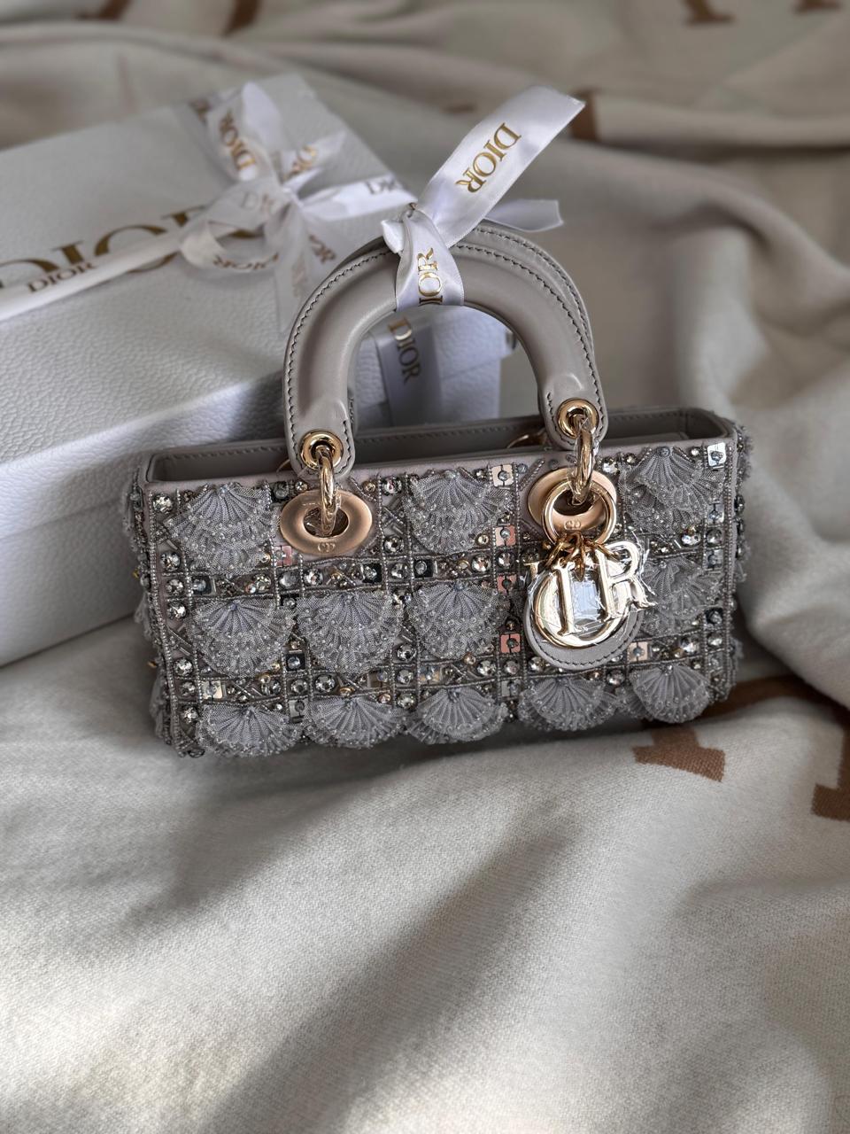 Ladies Dior bags Lilly Onlines