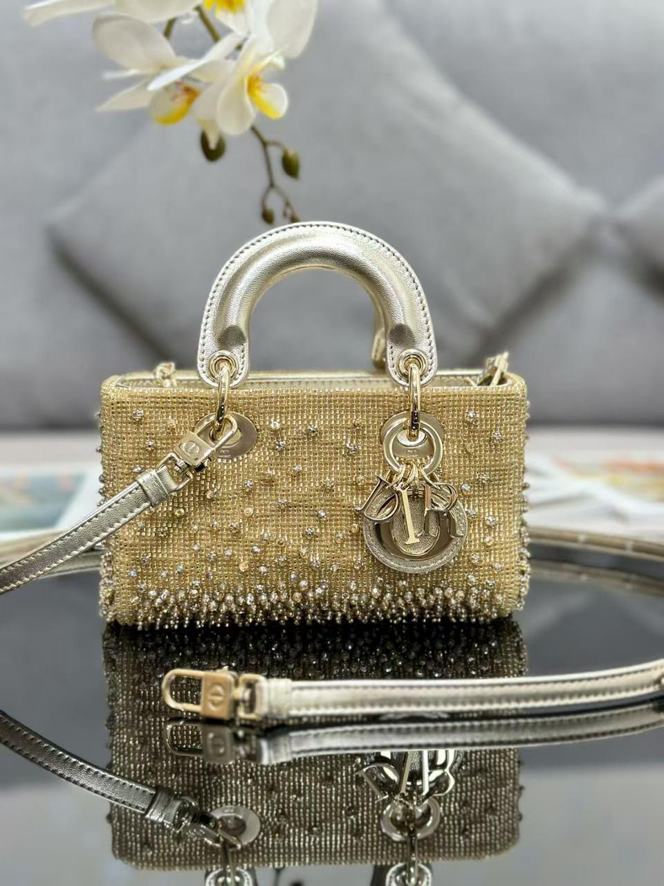 Ladies Dior bags Lilly Onlines