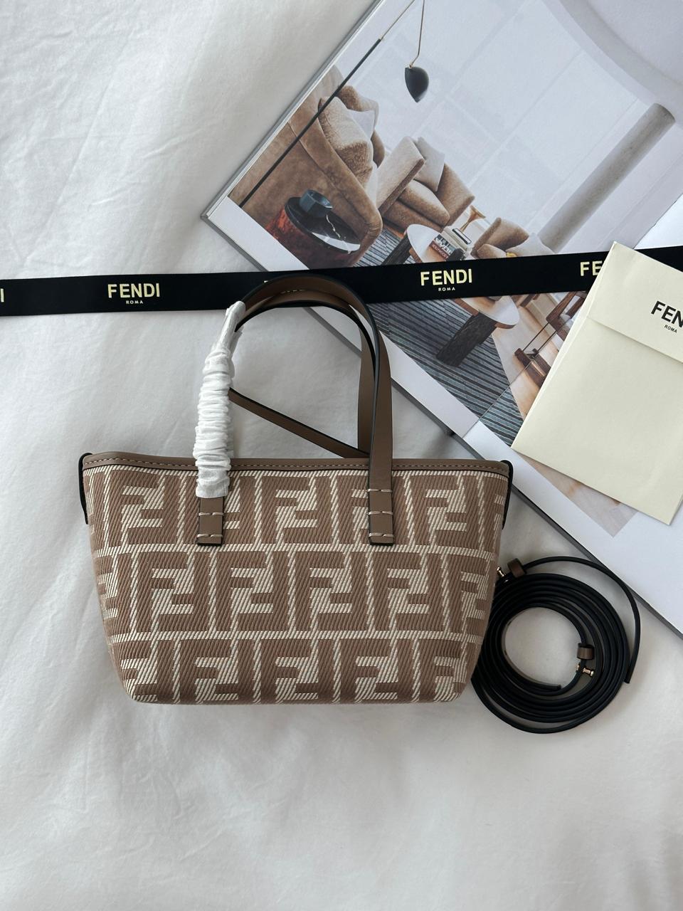 Ladies Fendi bags Lilly Onlines