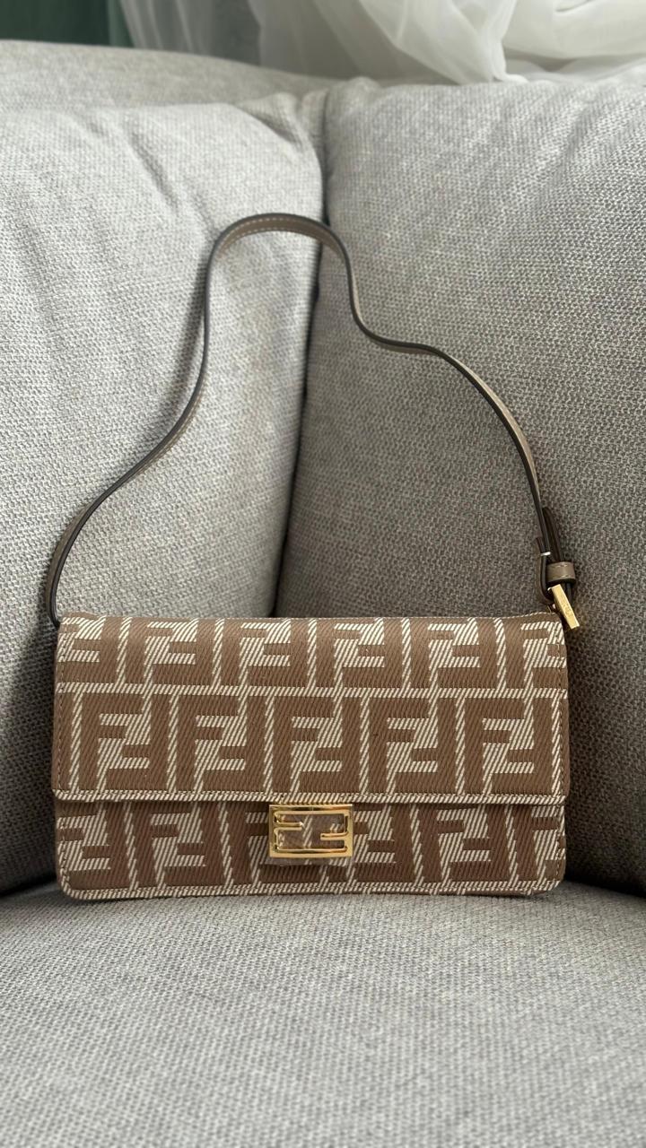 Ladies Fendi bags Lilly Onlines