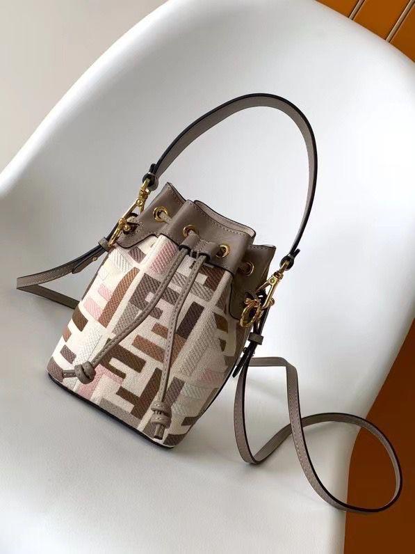 Ladies Fendi bags Lilly Onlines