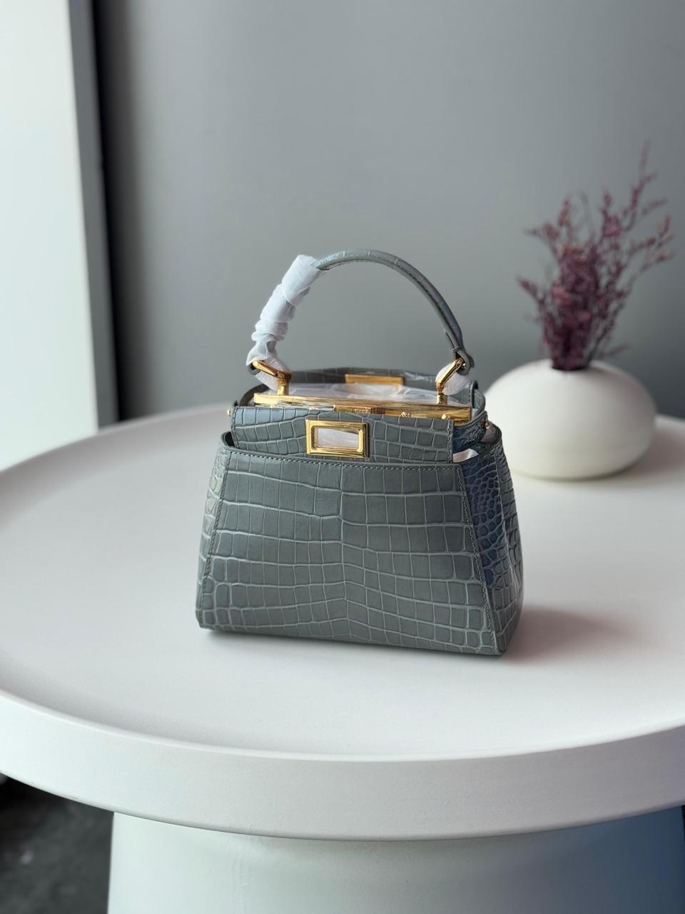 Ladies Fendi bags Lilly Onlines