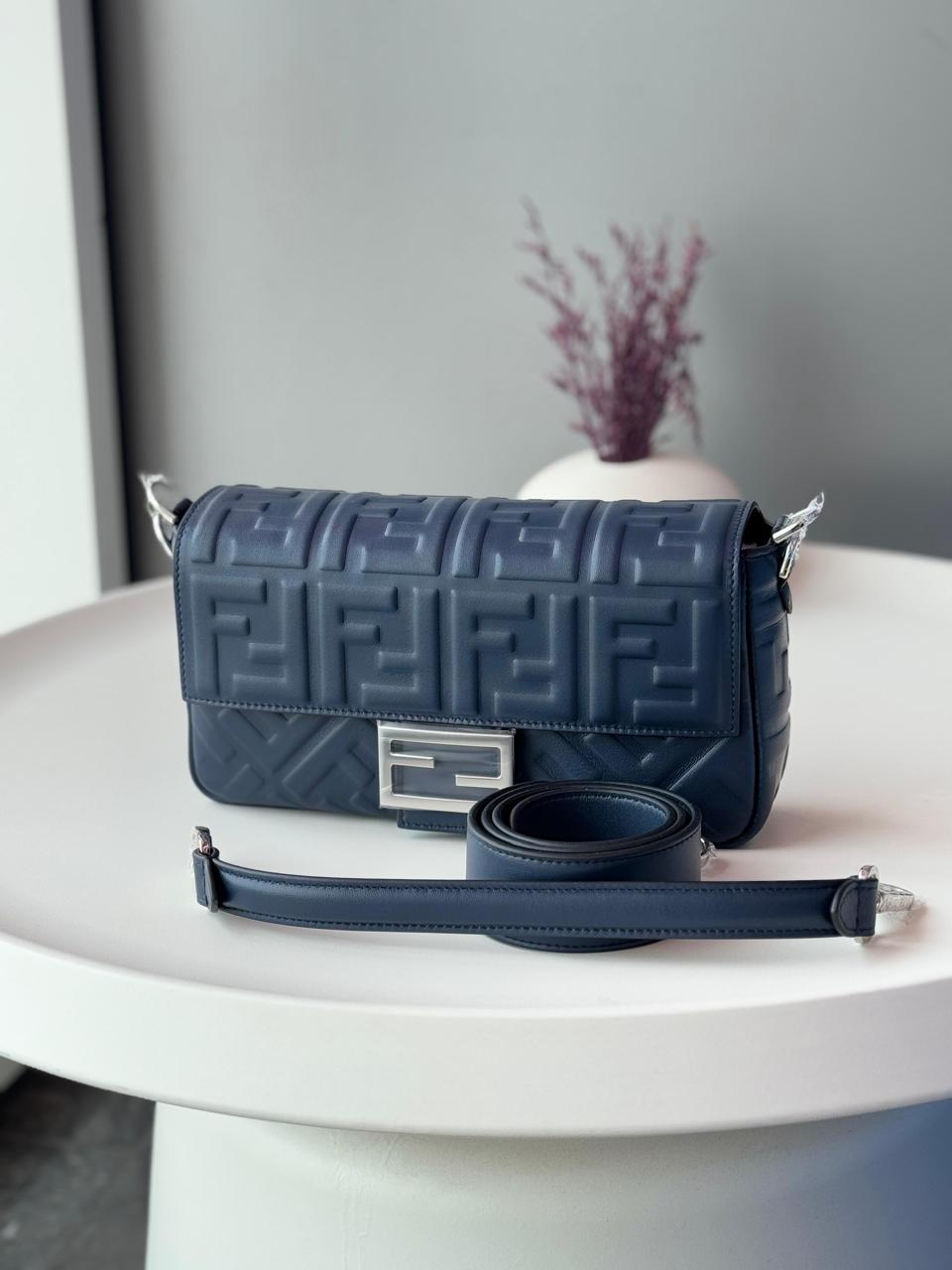 Ladies Fendi bags Lilly Onlines