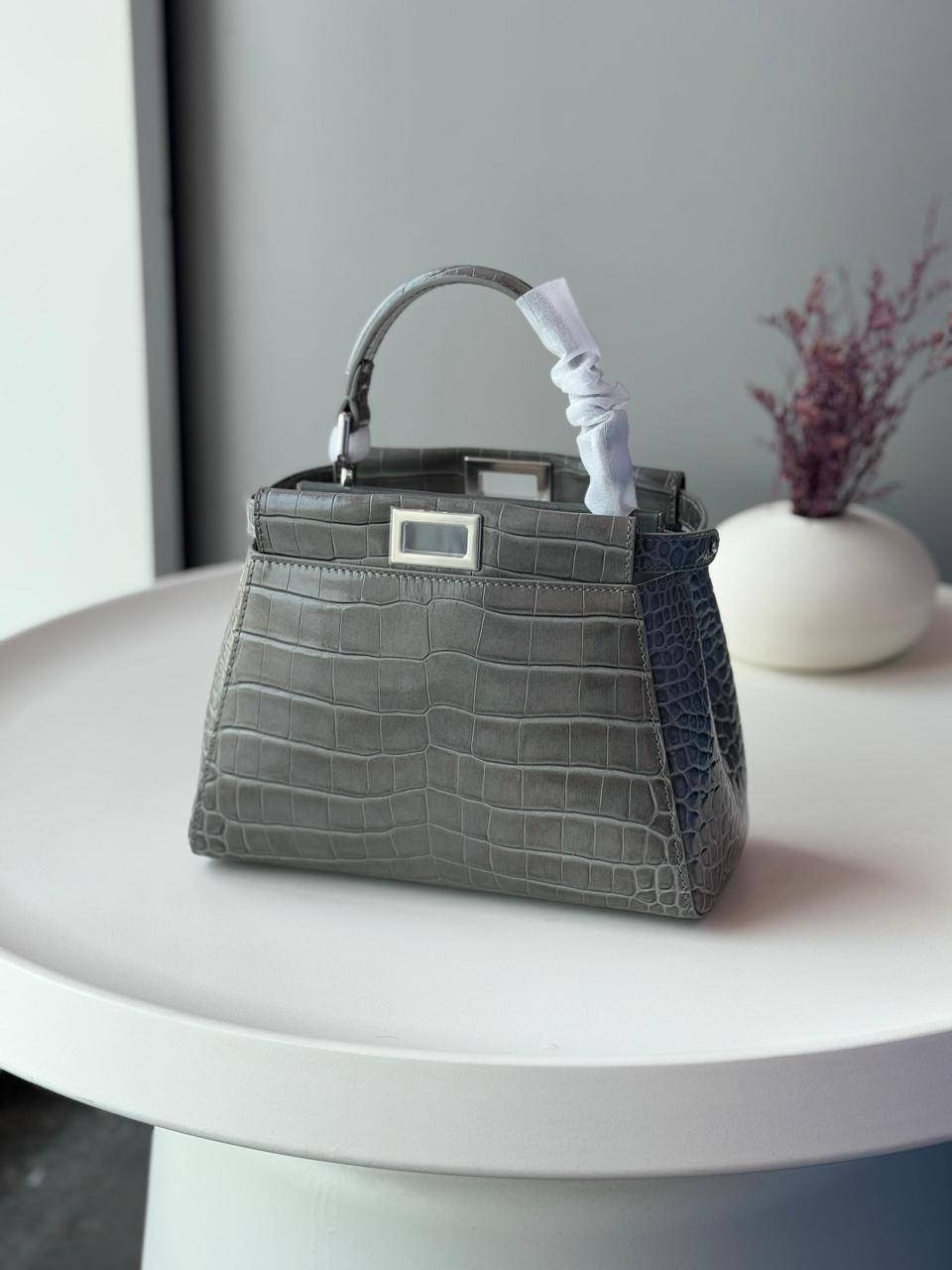 Ladies Fendi bags Lilly Onlines