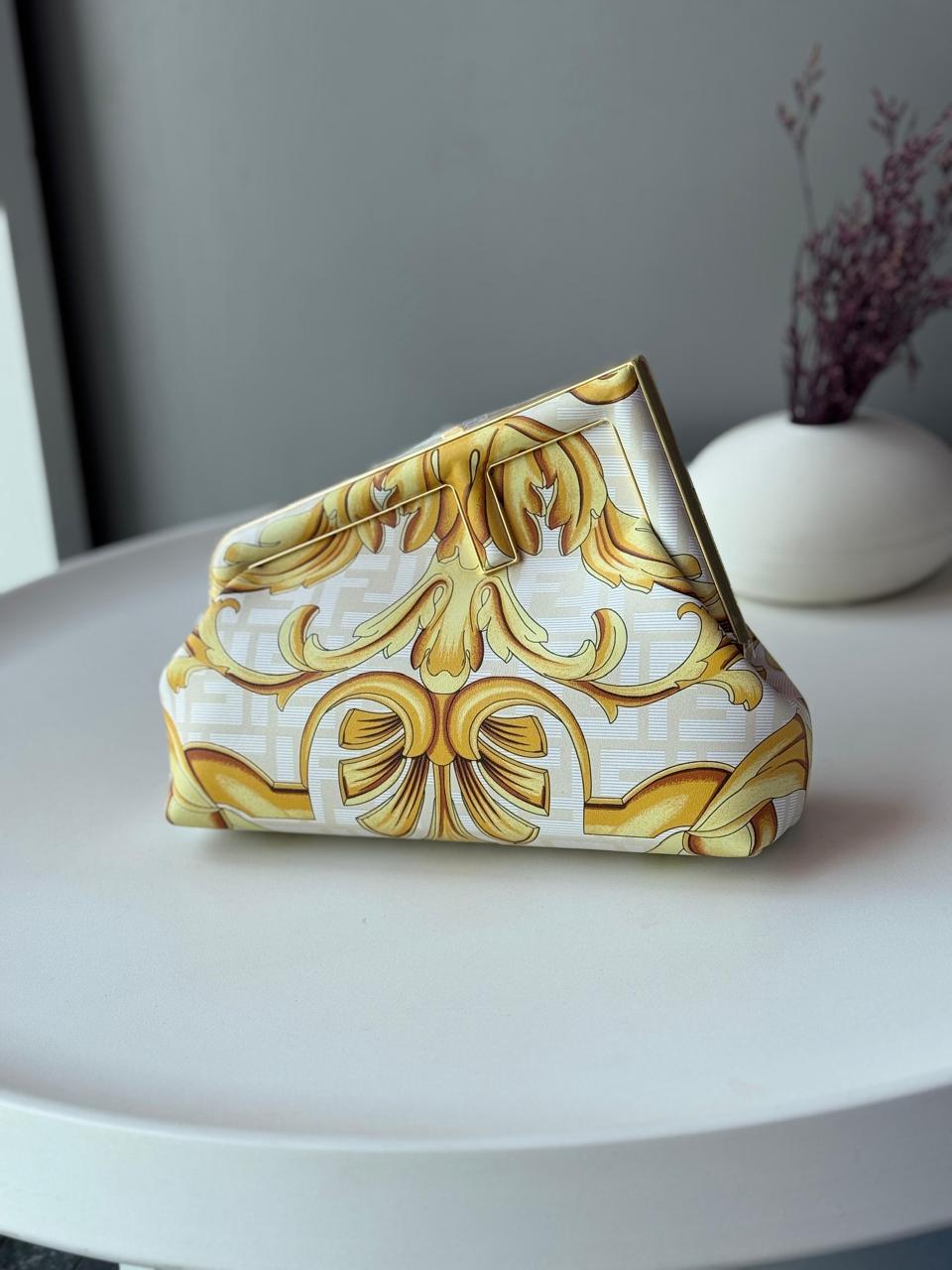 Ladies Fendi bags Lilly Onlines