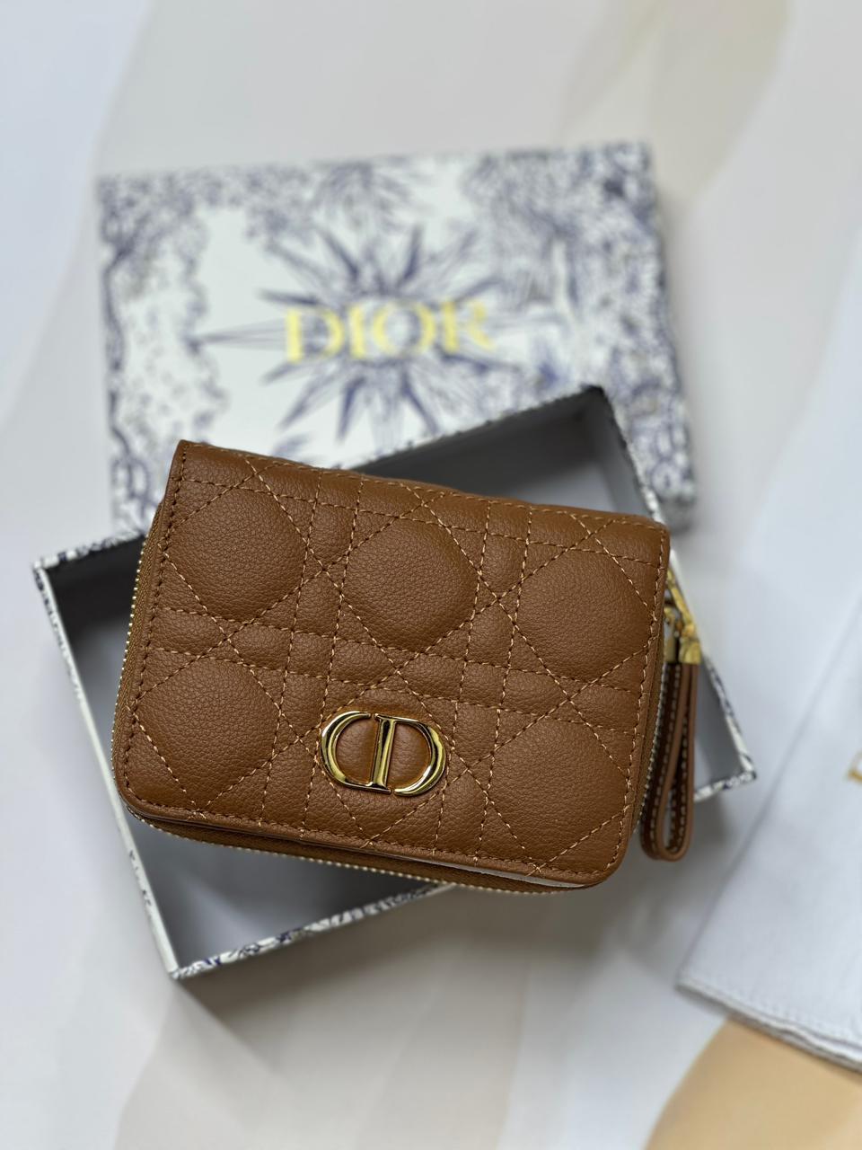 Wallets & card holders Lilly Onlines