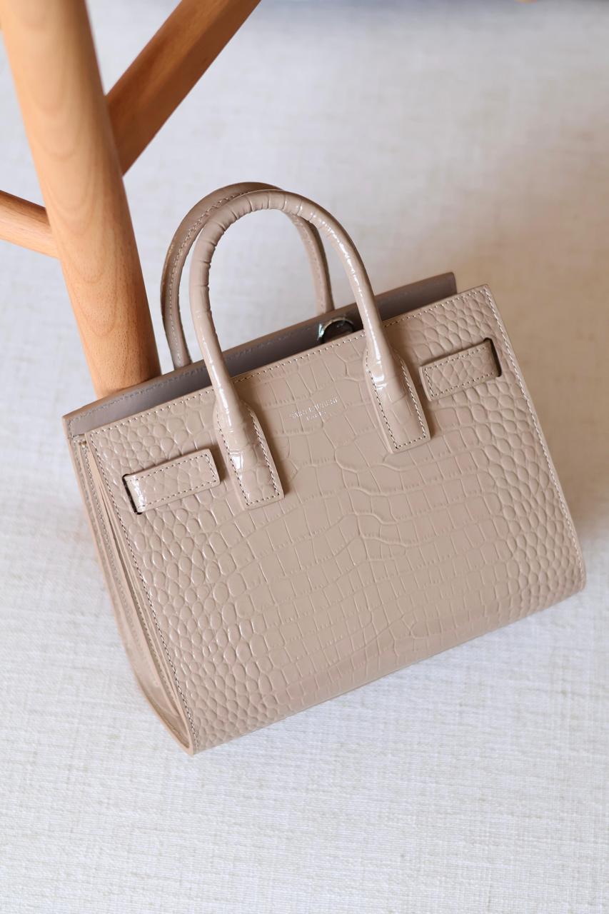 Ladies Ysl bags Lilly Onlines