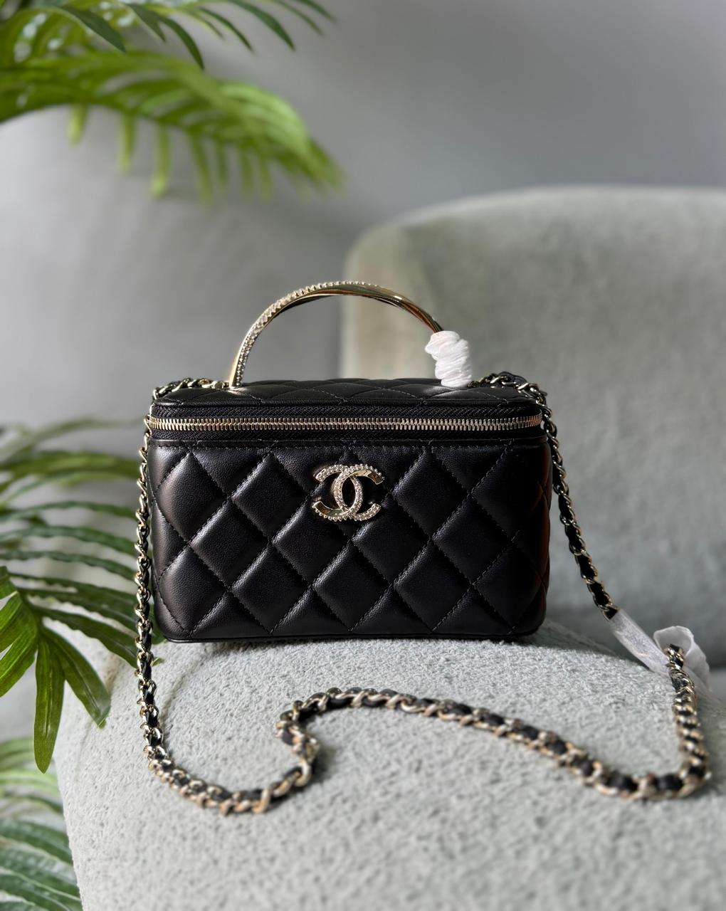 Ladies Chanel bags Lilly Onlines