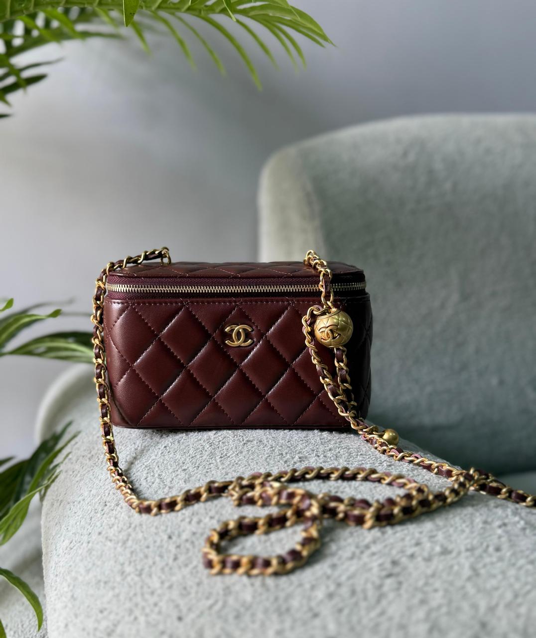 Ladies Chanel bags Lilly Onlines