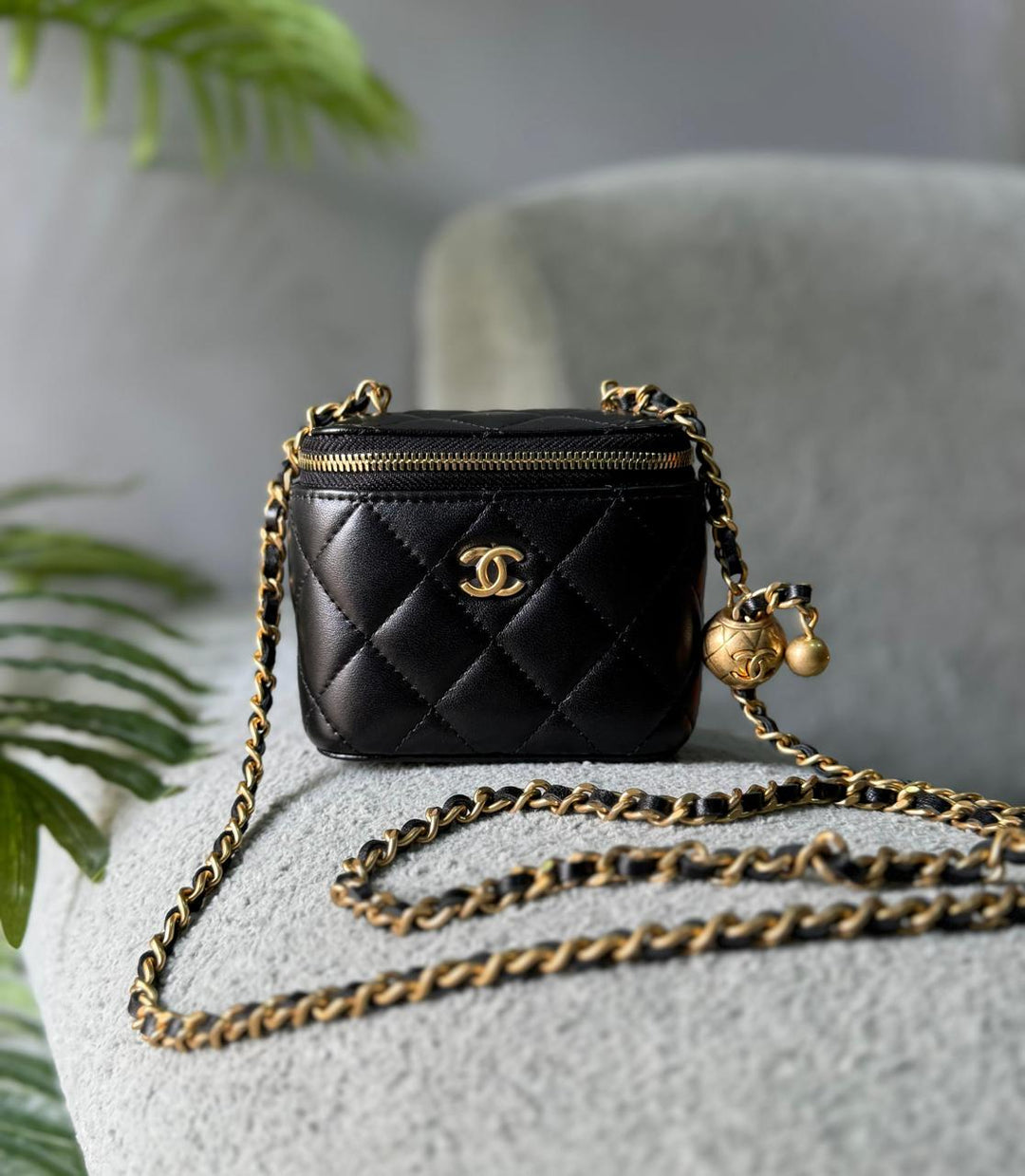 Ladies Chanel bags Lilly Onlines