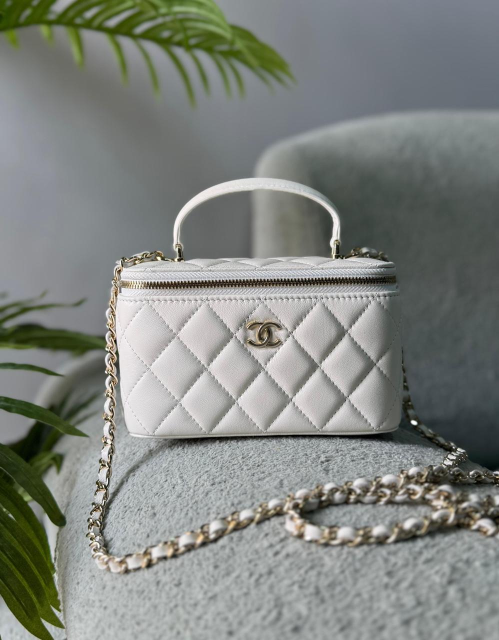 Ladies Chanel bags Lilly Onlines