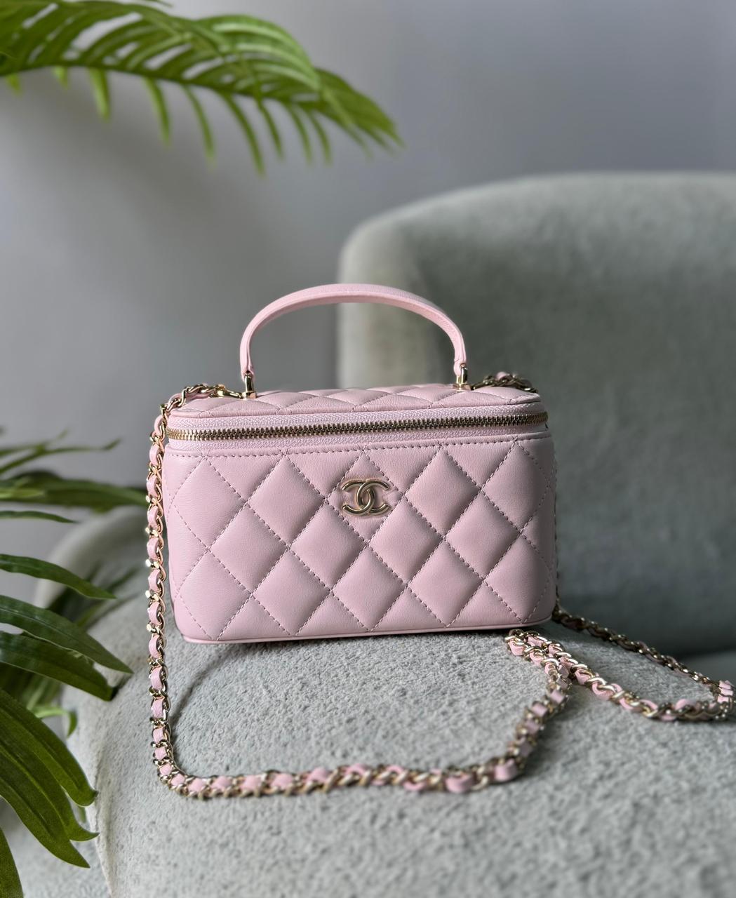 Ladies Chanel bags Lilly Onlines