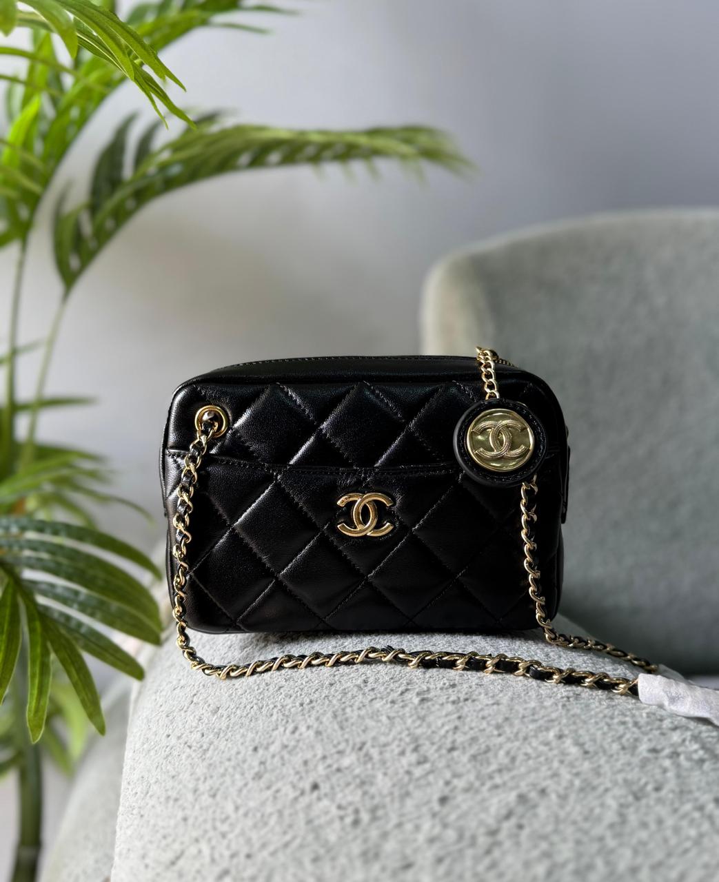 Ladies Chanel bags Lilly Onlines