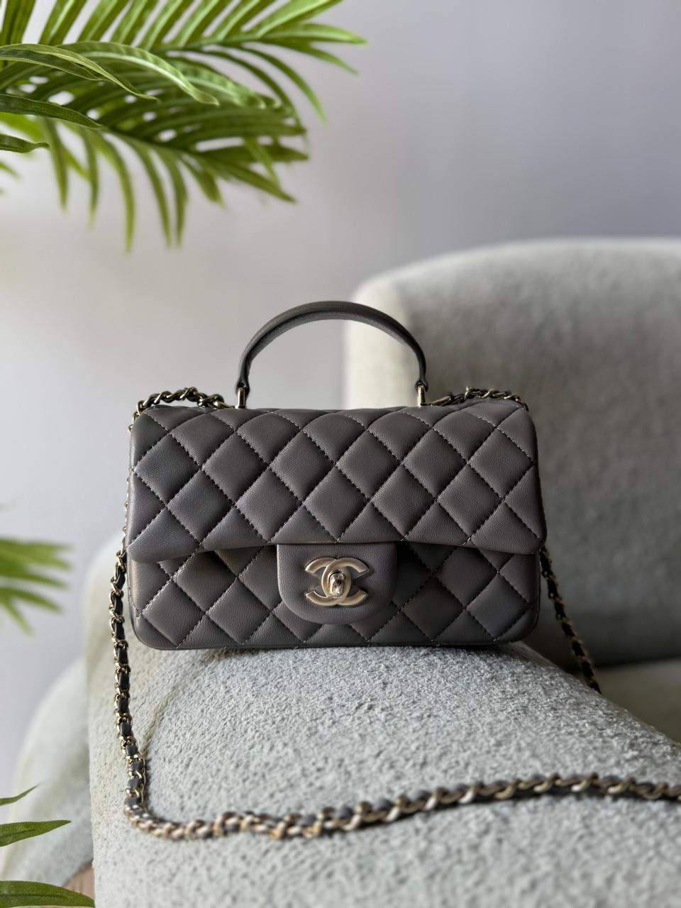 Ladies Chanel bags Lilly Onlines