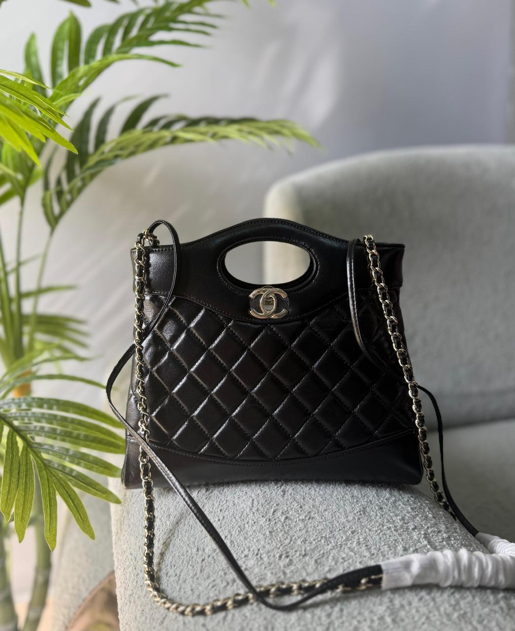 Ladies Chanel bags Lilly Onlines