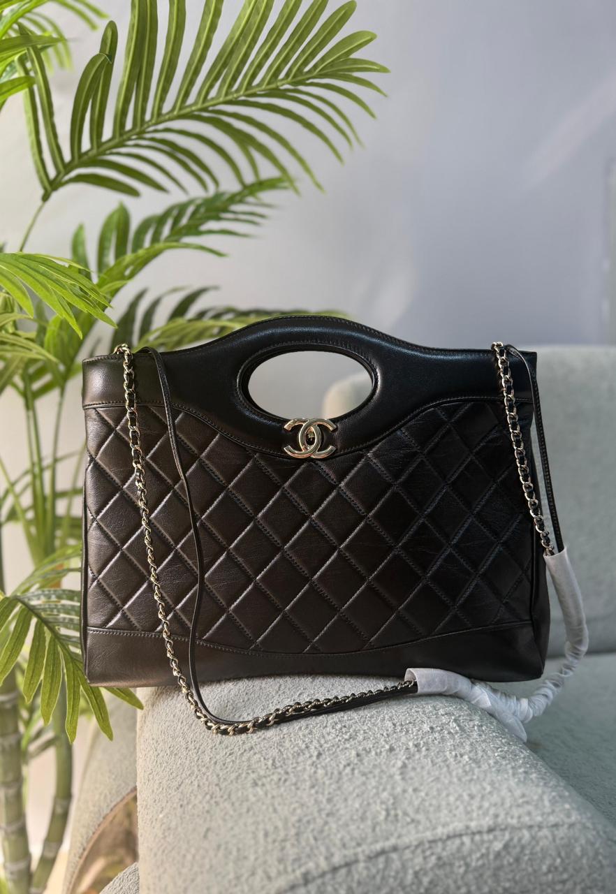 Ladies Chanel bags Lilly Onlines