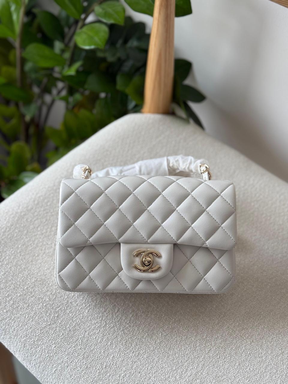 Ladies Chanel bags Lilly Onlines
