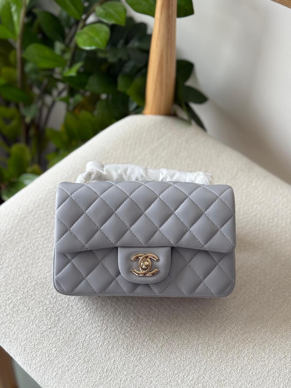 Ladies Chanel bags Lilly Onlines