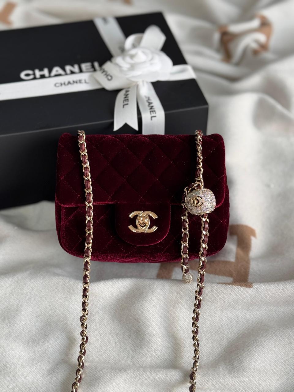 Ladies Chanel bags Lilly Onlines