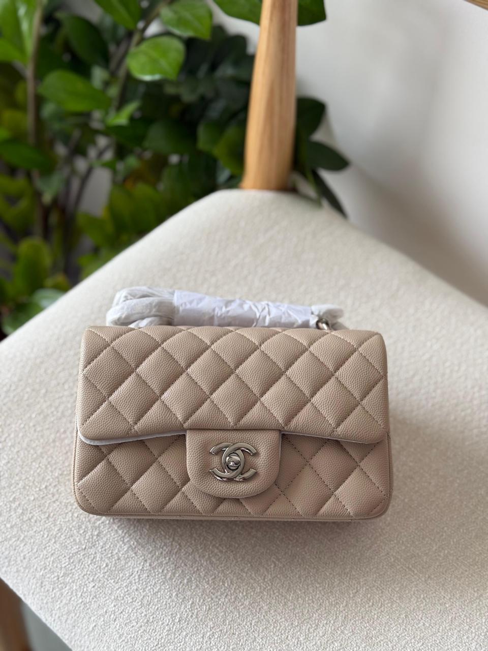 Ladies Chanel bags Lilly Onlines