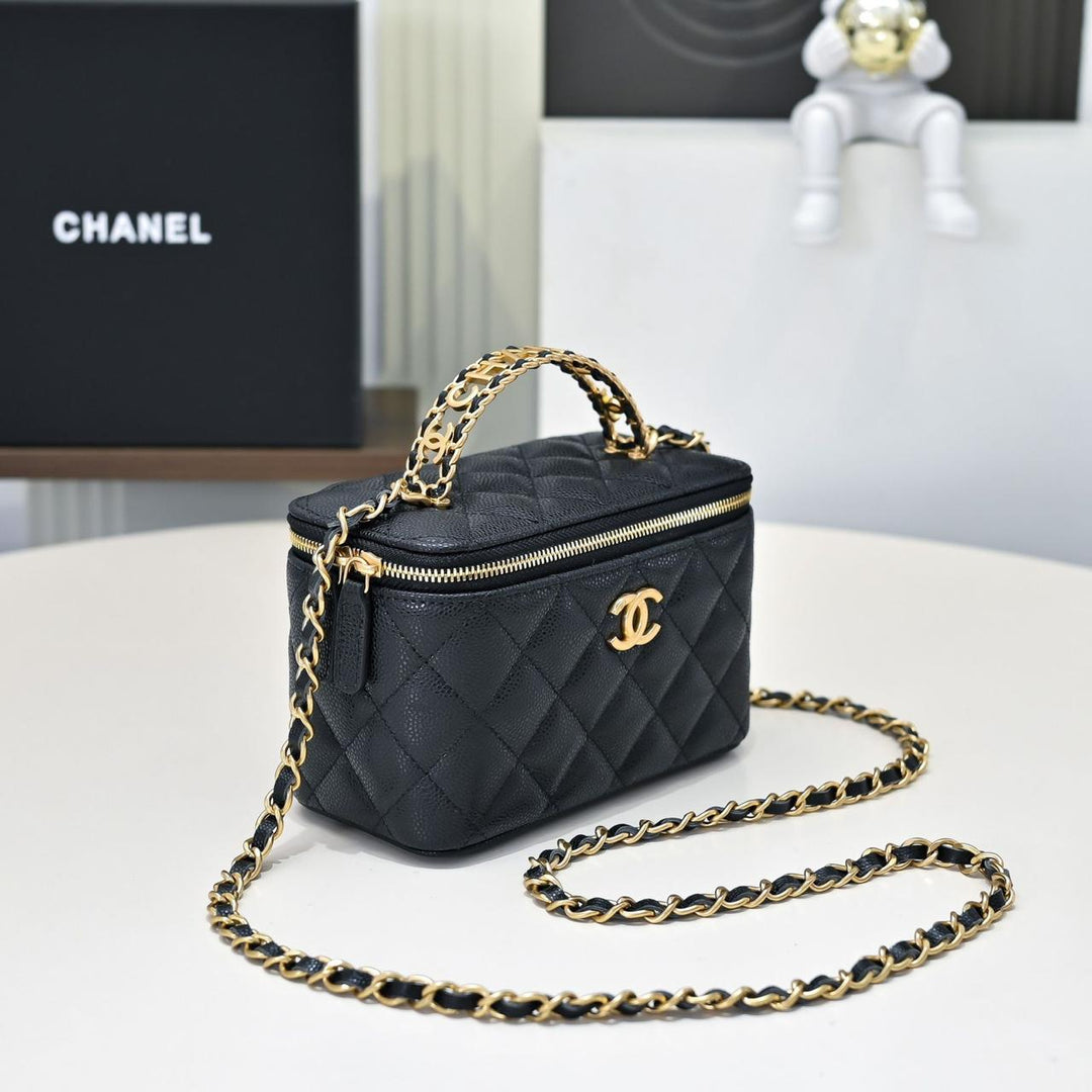 Ladies Chanel bags Lilly Onlines