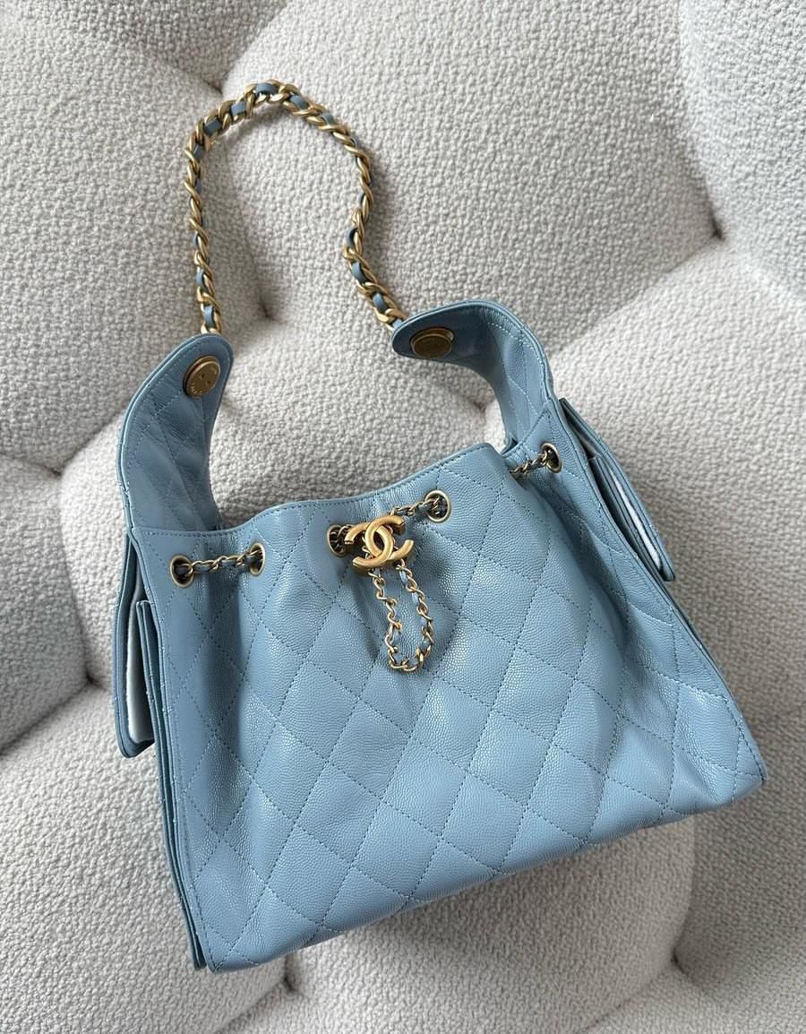 Ladies Chanel bags Lilly Onlines