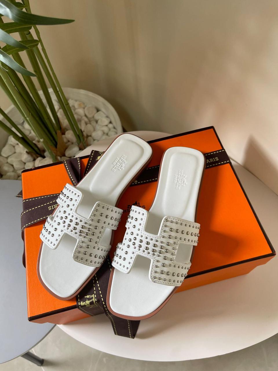 Ladies flats Lilly Onlines