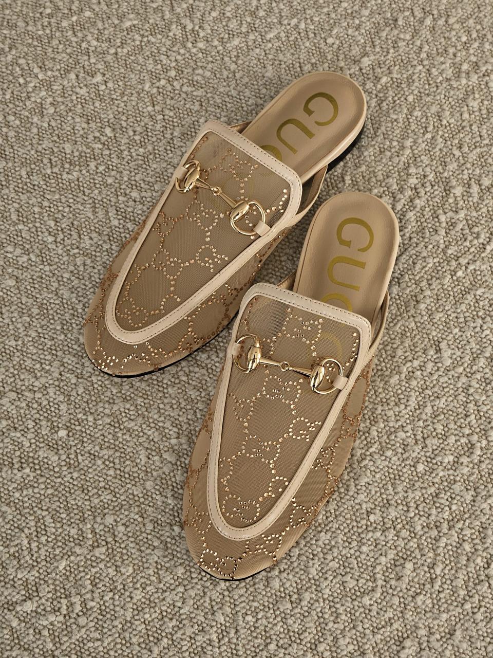 Ladies flats Lilly Onlines