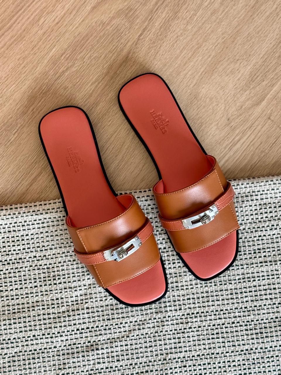 Ladies flats Lilly Onlines