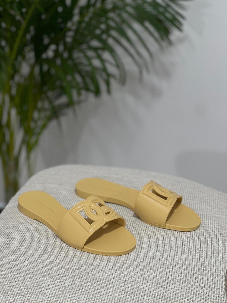 Ladies flats Lilly Onlines