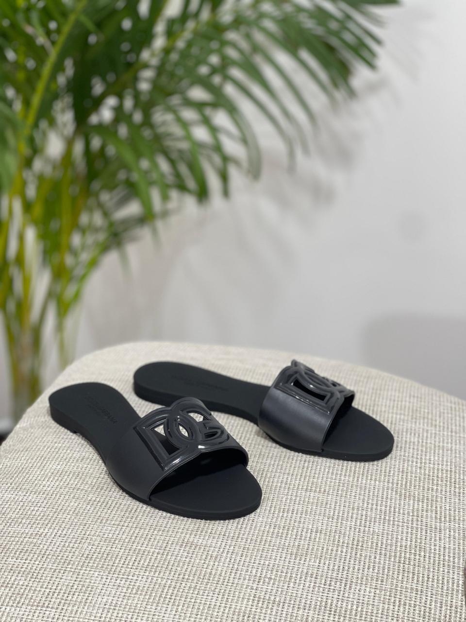 Ladies flats Lilly Onlines
