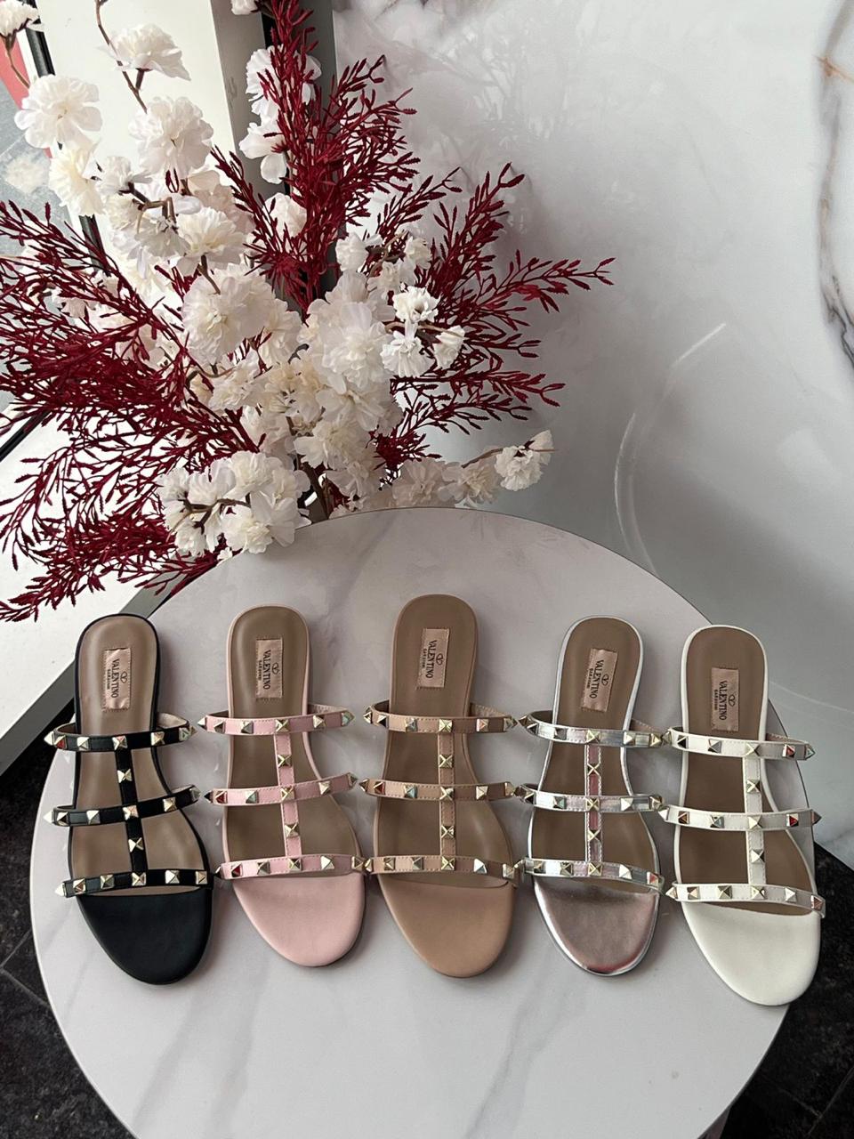 Ladies flats Lilly Onlines