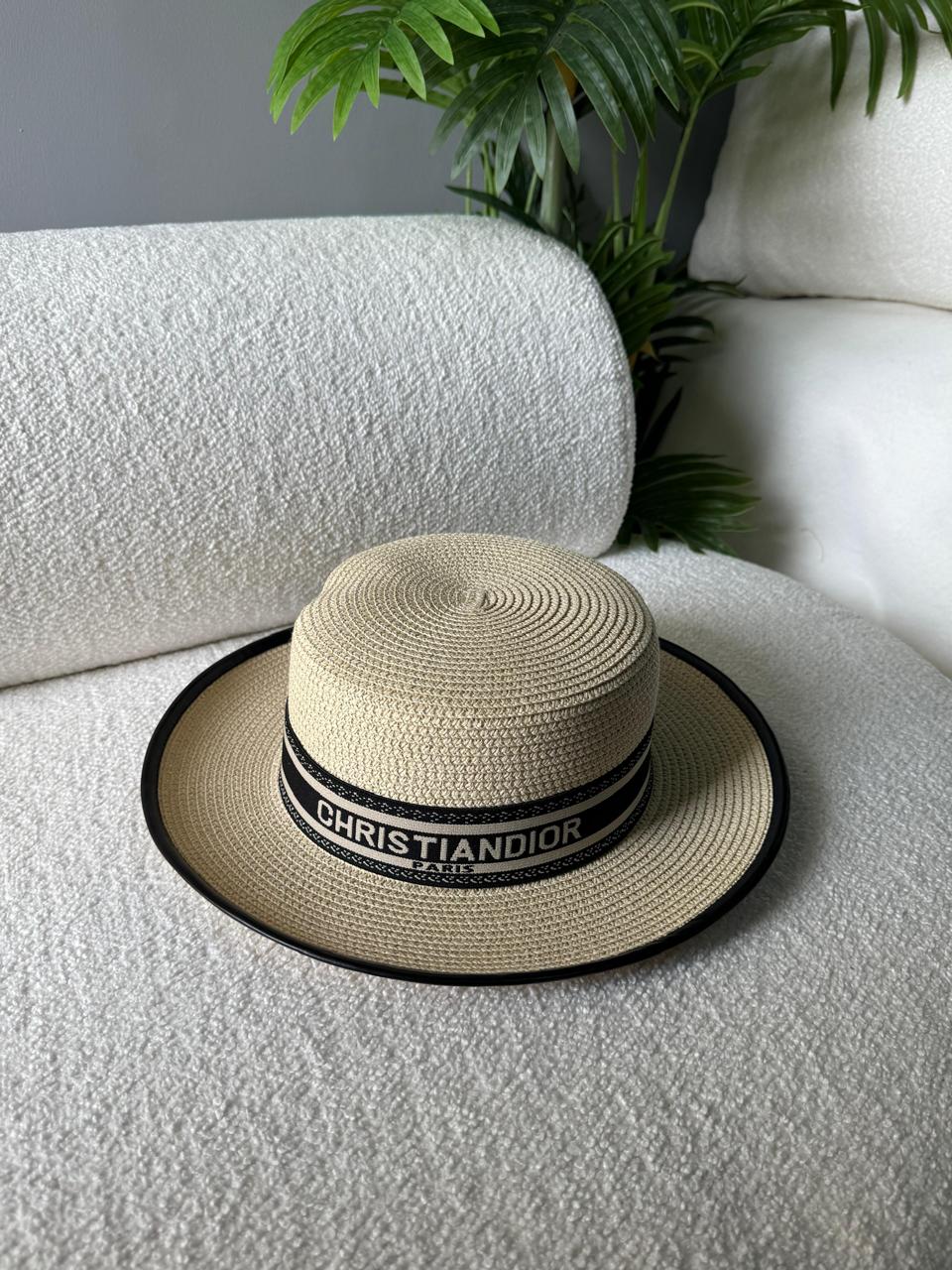 Title ladies hats & caps Lilly Onlines