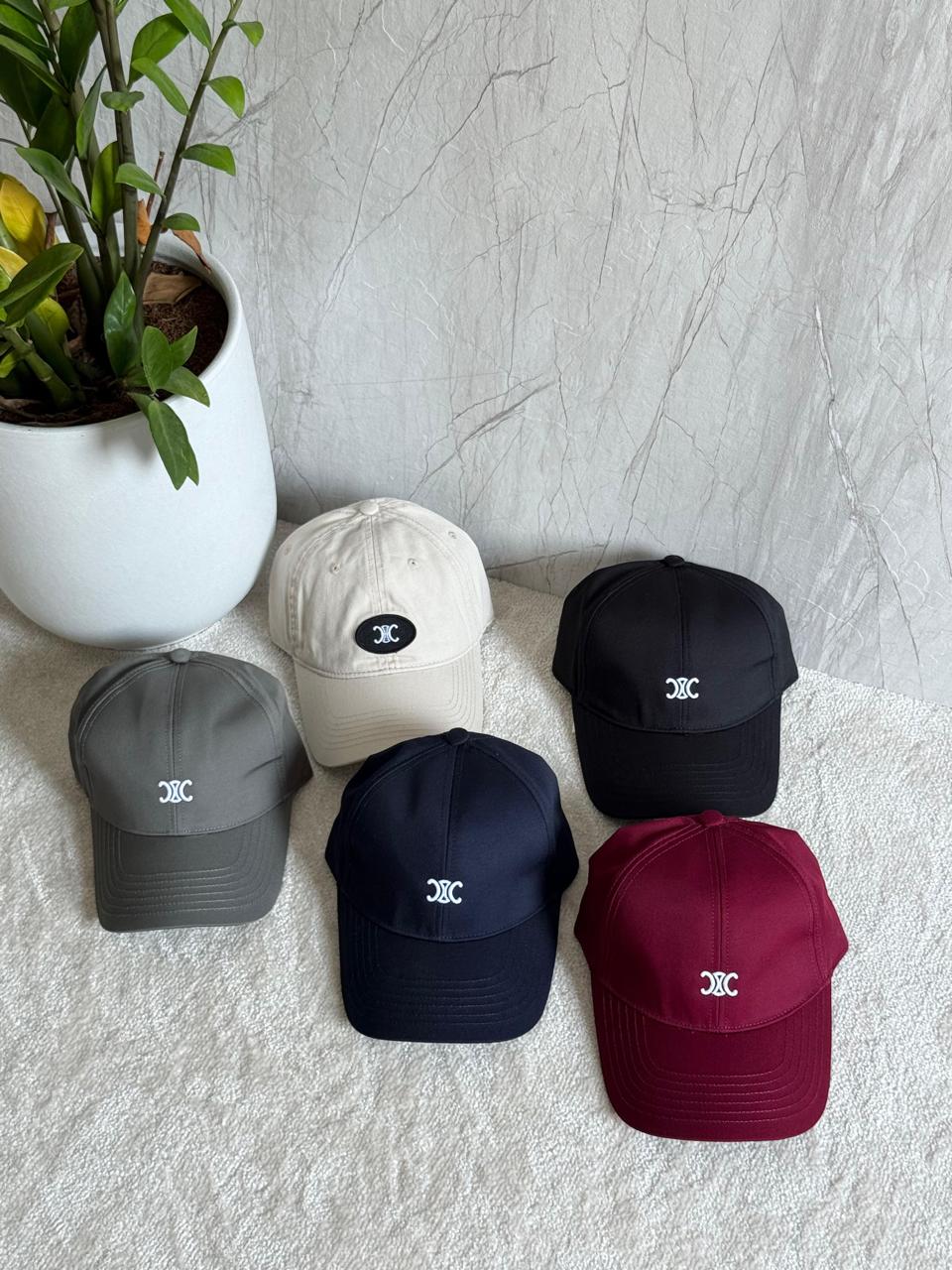 Title ladies hats & caps Lilly Onlines