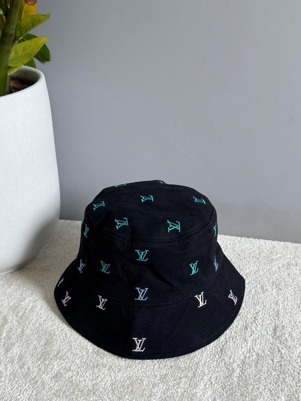 Title ladies hats & caps Lilly Onlines