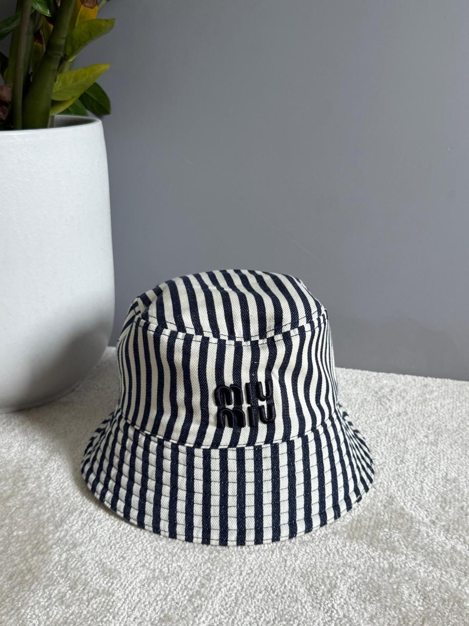 Title ladies hats & caps Lilly Onlines